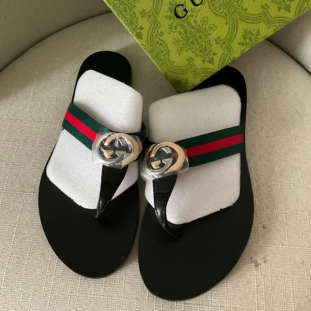 Gucci Black Thong Sandals with Green-Red Web & Silver
GG